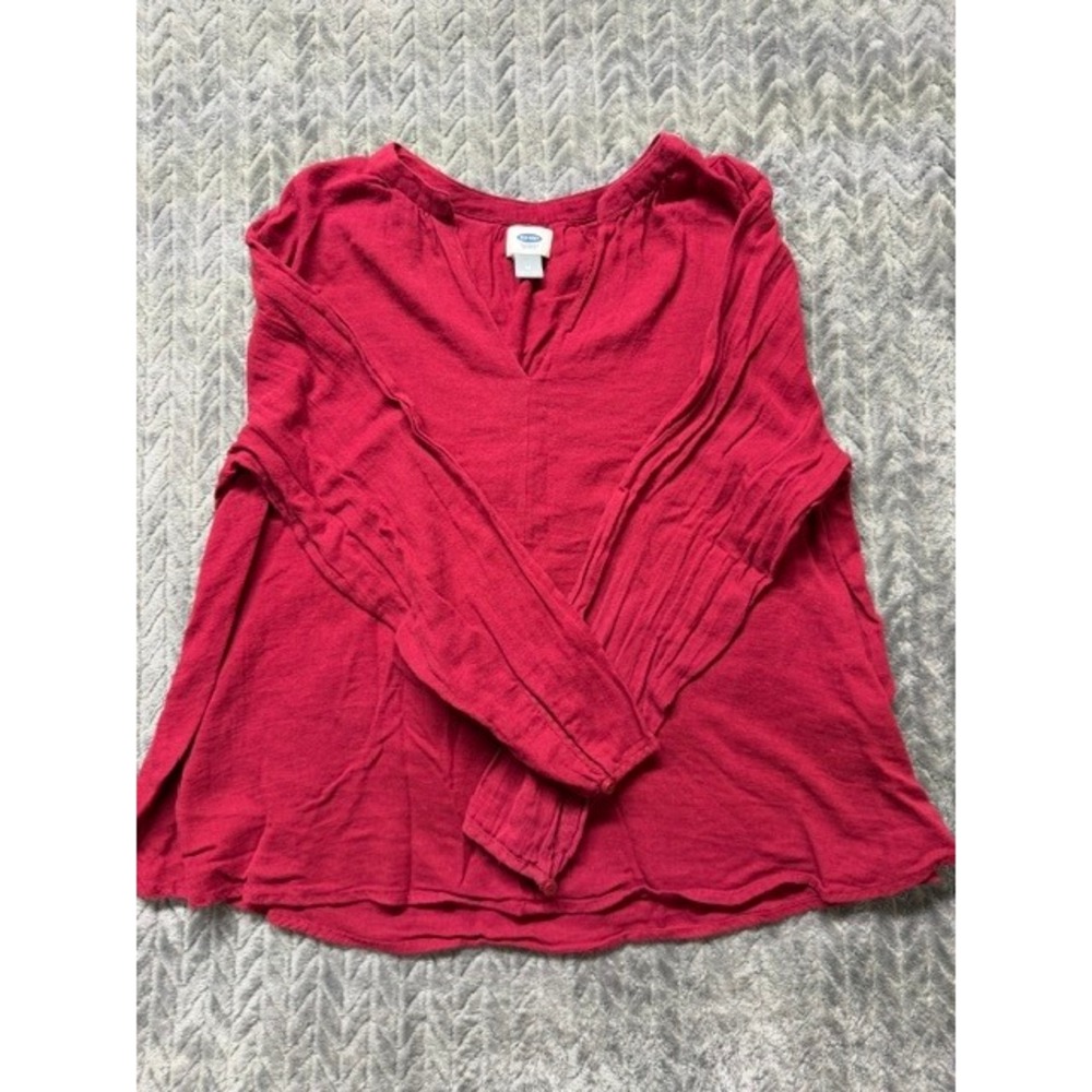 Old Navy Womens Red Long Sleeve Split V-Neck Textured Swing Blouse Medium 0424